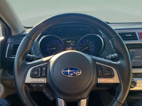 Used 2015 Subaru Outback 2.5i Limited AWD/4WD image 21