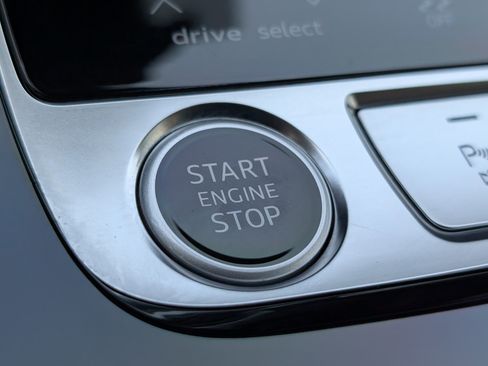 Used 2023 Audi Q7 3.0T Prestige w/ Prestige Package image 21