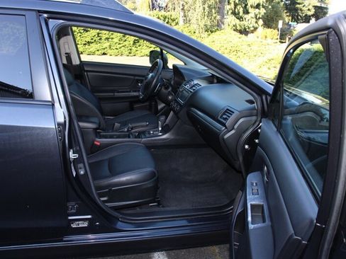 Used 2013 Subaru Crosstrek 2.0i Limited w/ Popular Pkg 1 AWD/4WD image 15