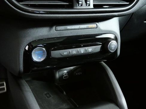 Used 2024 Ford Escape ST-Line Select w/ Tech Pack #2 image 21