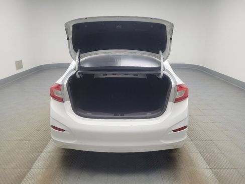 Used 2016 Chevrolet Cruze LT w/ Convenience Package image 29