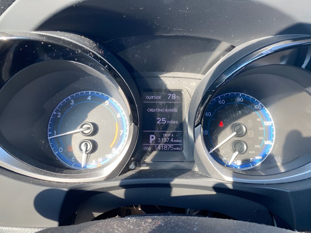 Used 2015 Toyota Corolla S FWD image 13