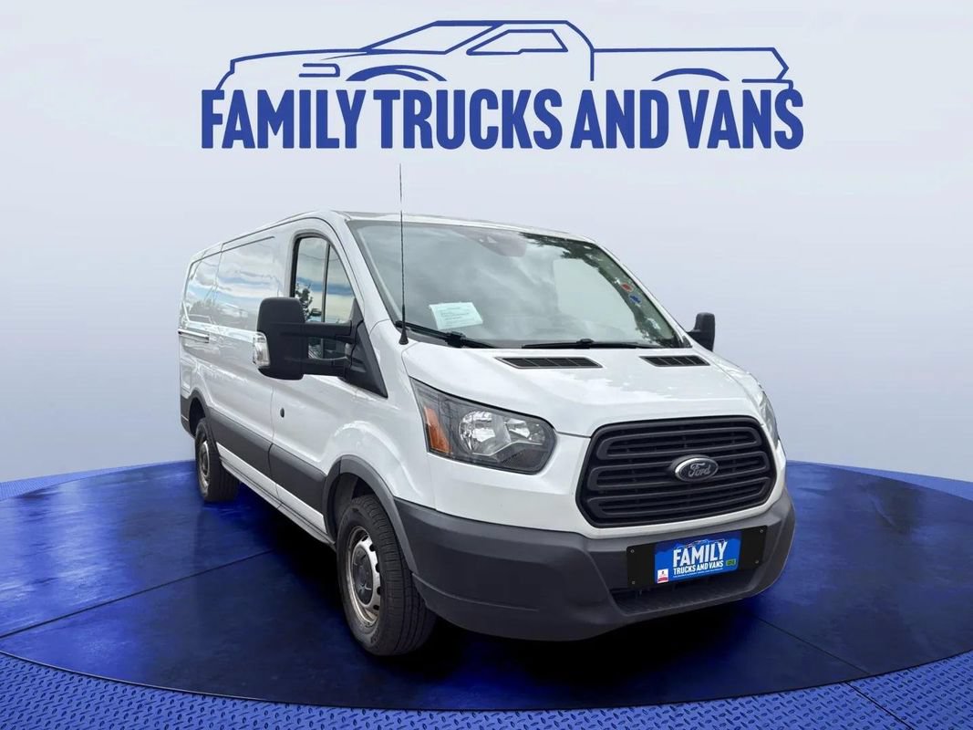Used 2019 Ford Transit 250 130 Low Roof w/ Interior Upgrade Package RWD image 7