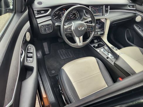 Used 2025 INFINITI QX55 Sensory AWD/4WD image 15