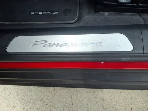 Certified 2026 Porsche Panamera 4 AWD/4WD image 33