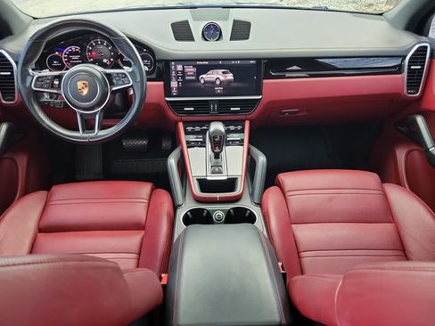 Used 2019 Porsche Cayenne AWD/4WD image 12