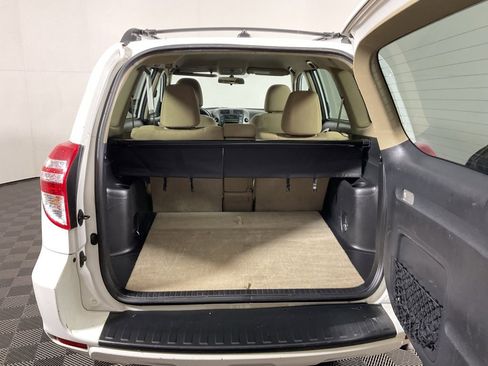 Used 2011 Toyota RAV4 4WD image 10