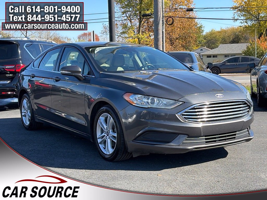 Used 2018 Ford Fusion SE FWD image 3
