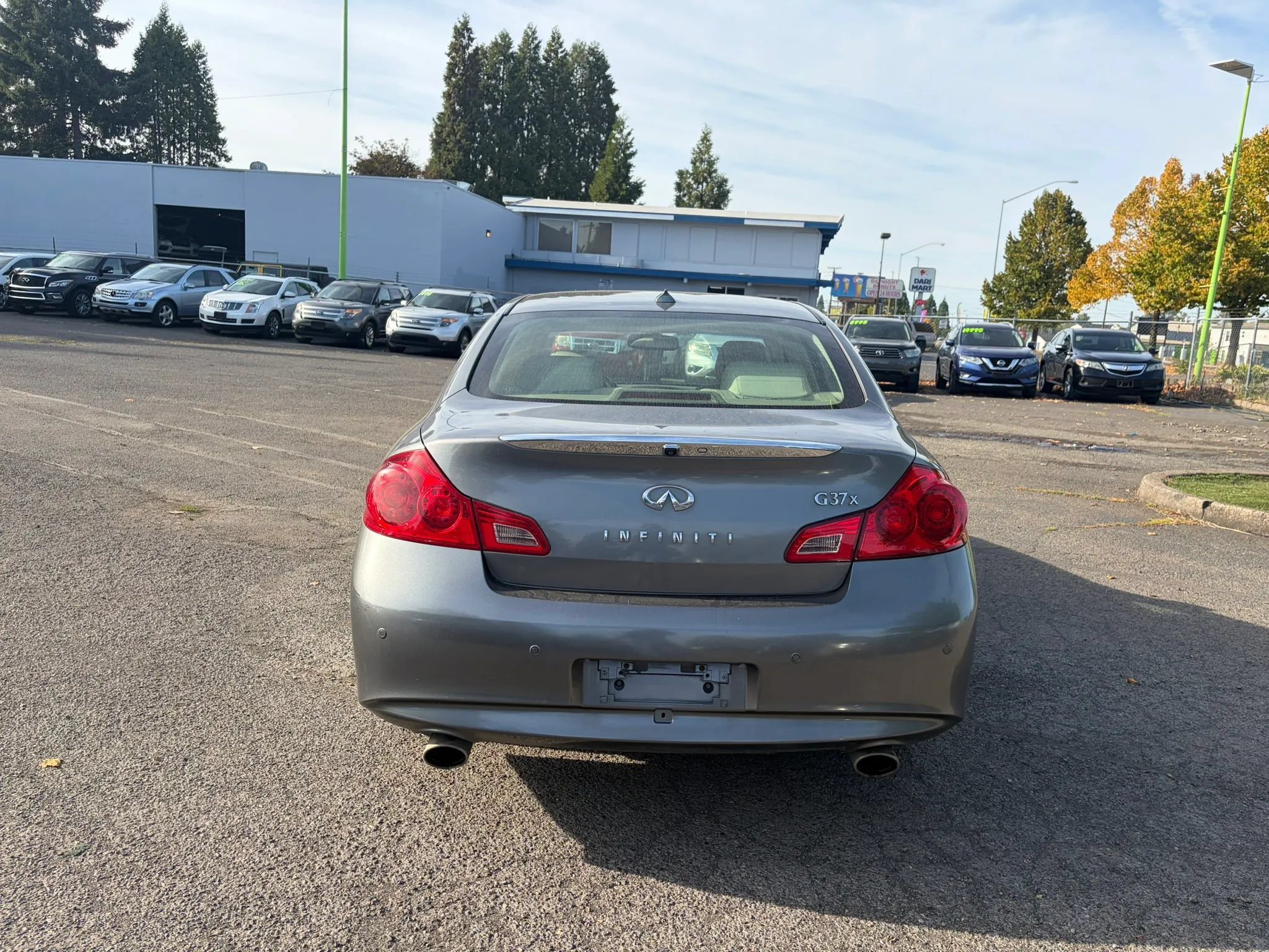 Used 2013 INFINITI G37 x Sedan w/ Premium Pkg AWD/4WD image 4