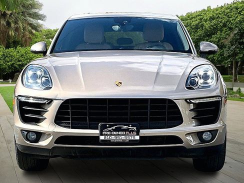 Used 2017 Porsche Macan image 3