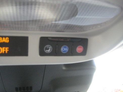 Used 2026 Chevrolet Trax LS w/ LS Convenience Package FWD image 26