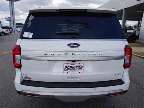 New 2024 Ford Expedition Max XLT image 6