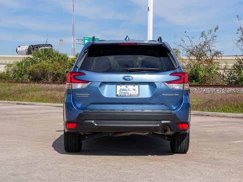 Used 2021 Subaru Forester Premium w/ Popular Package #1 image 5