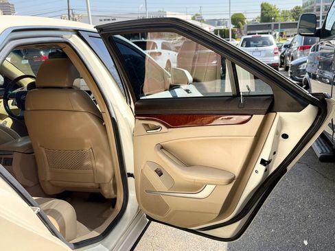 Used 2009 Cadillac CTS 3.6 AWD image 30