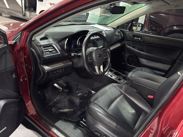 Used 2017 Subaru Outback 2.5i Limited AWD/4WD image 11