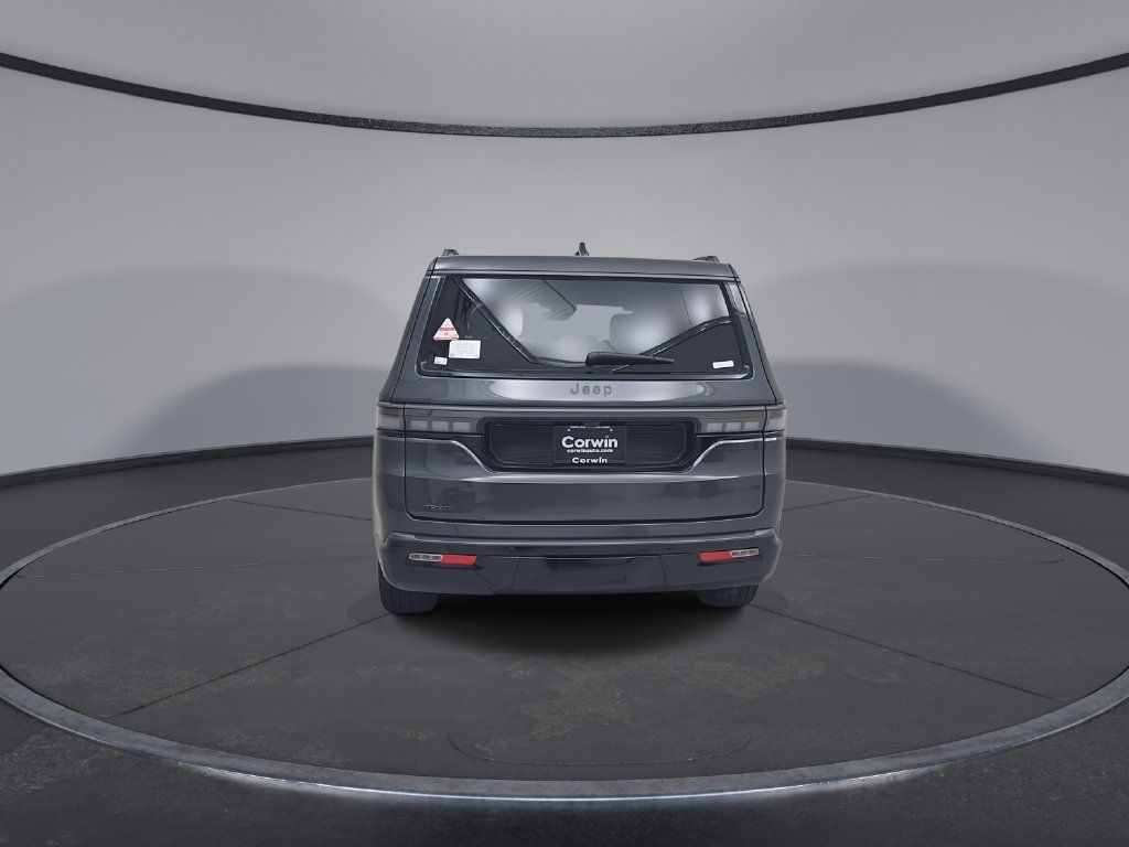 New 2026 Jeep Grand Wagoneer Limited AWD/4WD image 12