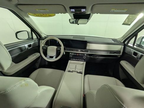 Used 2025 Hyundai Santa Fe SEL image 30