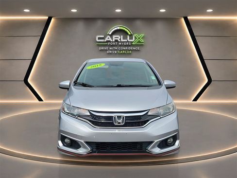 Used 2018 Honda Fit Sport image 2