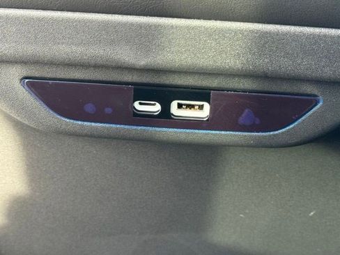 New 2026 Chrysler Pacifica Limited w/ S Appearance Package image 35