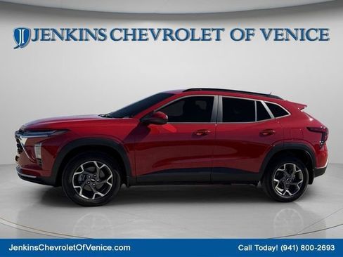 New 2026 Chevrolet Trax LT w/ Driver Confidence Package FWD image 10