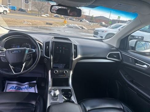 Used 2024 Ford Edge SEL image 30
