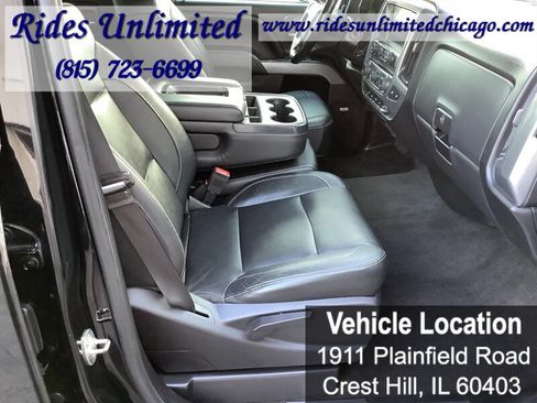 Used 2017 Chevrolet Silverado 2500 LT w/ Midnight Edition AWD/4WD image 34