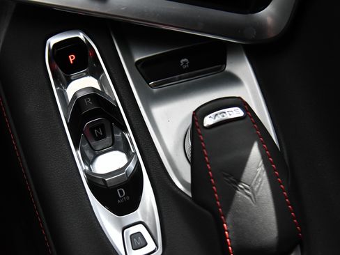 Used 2024 Chevrolet Corvette Stingray Convertible w/ 1LT image 35