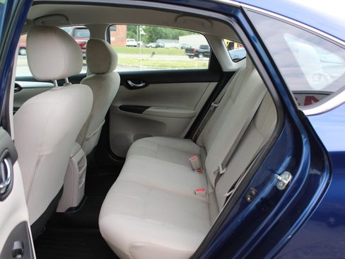 Used 2017 Nissan Sentra S FWD image 19