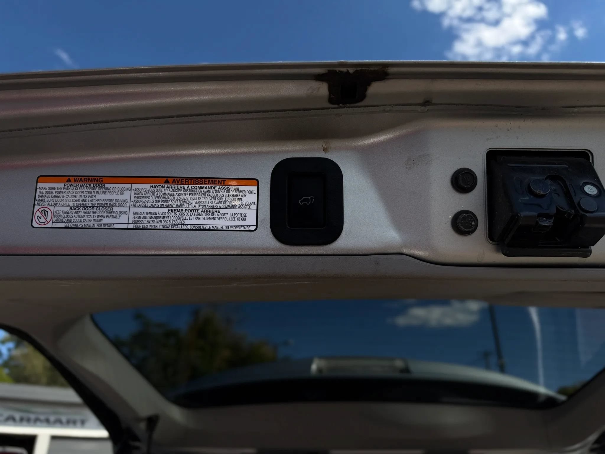 Used 2019 Toyota Sienna SE Premium w/ Carpet Mat Package AWD/4WD image 22