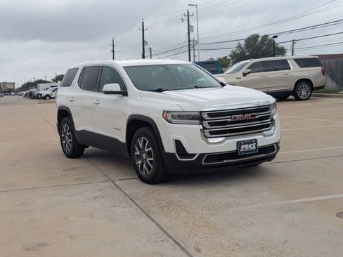 Used 2021 GMC Acadia SLE image 3