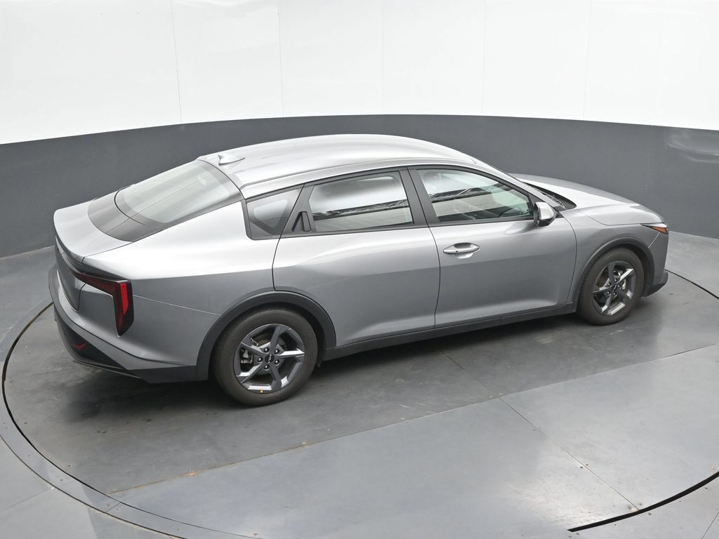Used 2025 Kia K4 FWD image 29