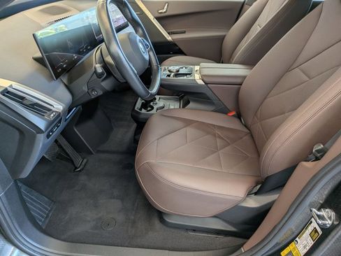 Certified 2024 BMW iX xDrive50 w/ Convenience Package AWD/4WD image 17