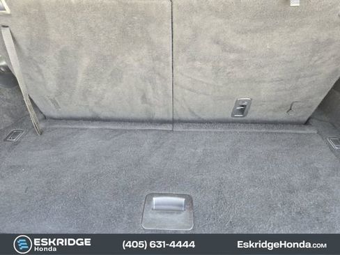 Used 2020 Nissan Pathfinder SV image 34