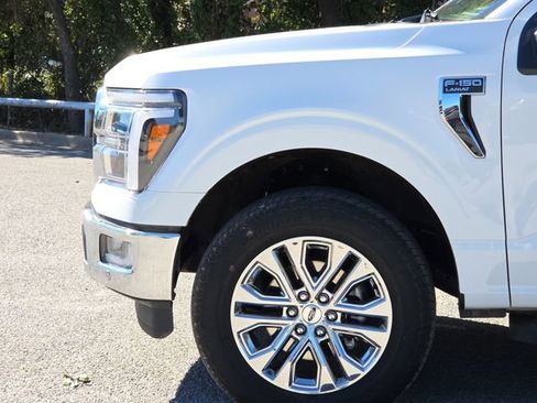 Certified 2024 Ford F150 Lariat w/ FX4 Off-Road Package AWD/4WD image 5