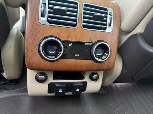 Used 2021 Land Rover Range Rover Westminster Edition image 19