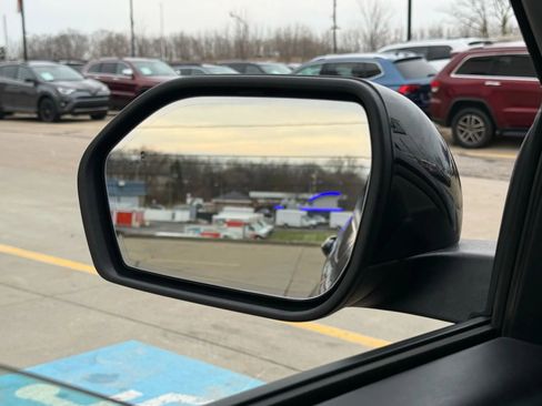 Used 2020 Ford Explorer Platinum w/ Premium Technology Package image 52