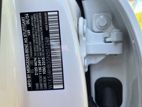 Certified 2025 Mercedes-Benz CLA 250 4MATIC image 37