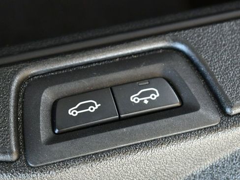 Used 2021 BMW X7 xDrive40i w/ Premium Package 2 image 47