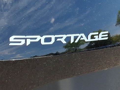 New 2026 Kia Sportage EX w/ EX Panorama Roof Package AWD/4WD image 14
