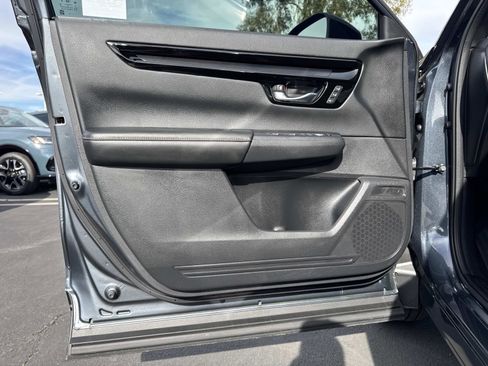 Used 2025 Honda CR-V Sport Touring image 19