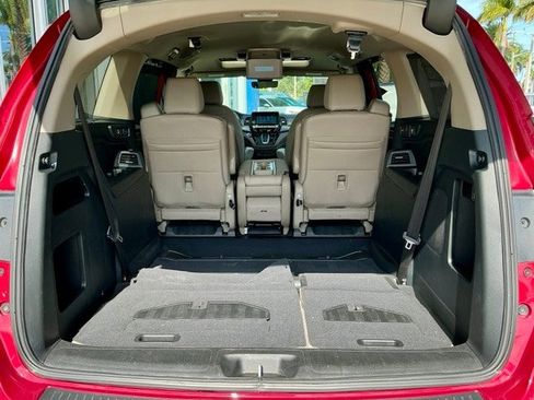 Certified 2022 Honda Odyssey Touring image 15