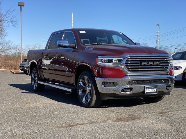 Used 2023 RAM 1500 Limited AWD/4WD image 1