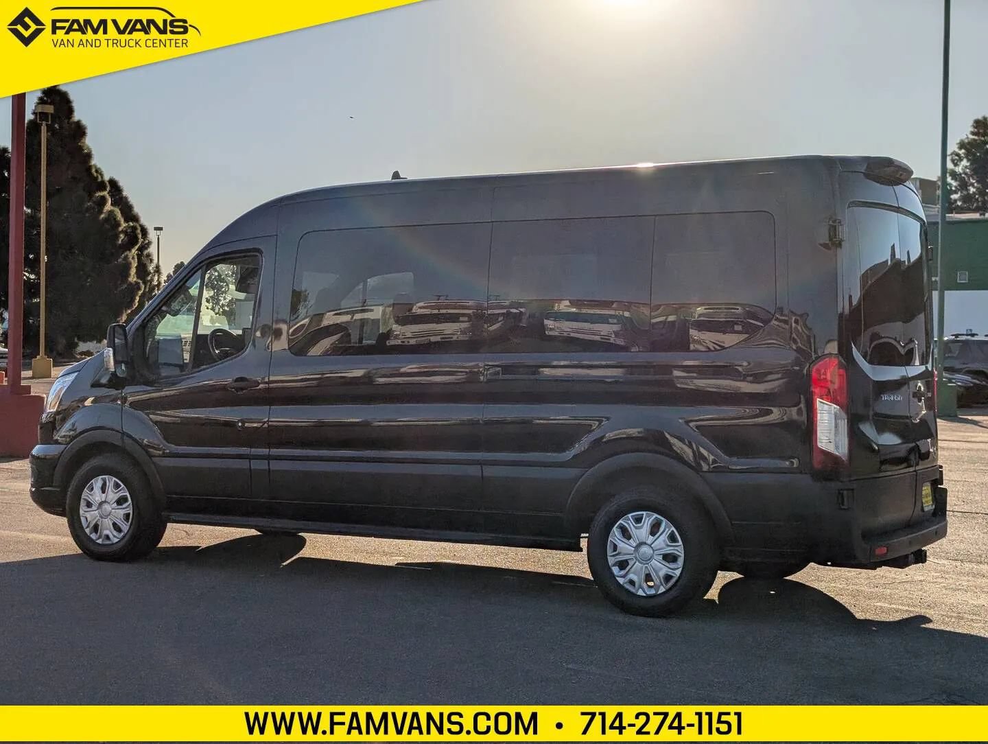 Used 2022 Ford Transit 350 XLT RWD image 5