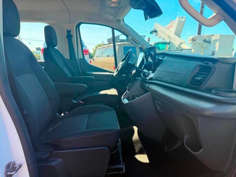 Used 2025 Ford Transit 350 XLT AWD/4WD image 14
