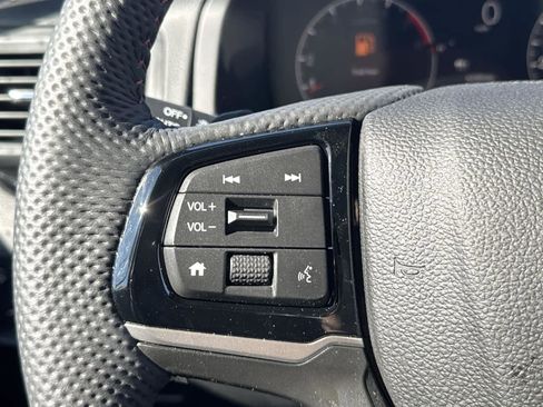 Used 2026 Honda Ridgeline Black Edition image 19