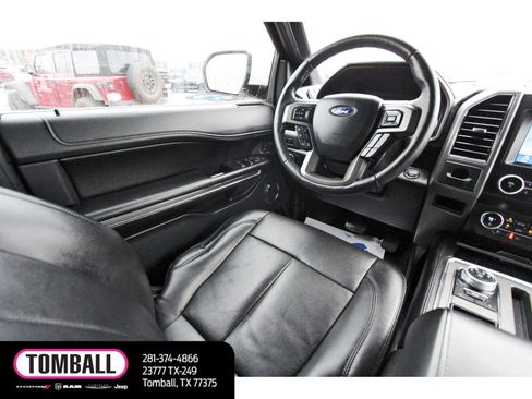 Used 2019 Ford Expedition XLT w/ Equipment Group 202A image 9
