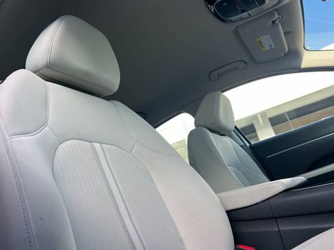 Used 2023 Hyundai Sonata SEL image 16