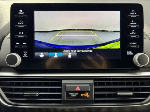 Used 2022 Honda Accord Sport image 25