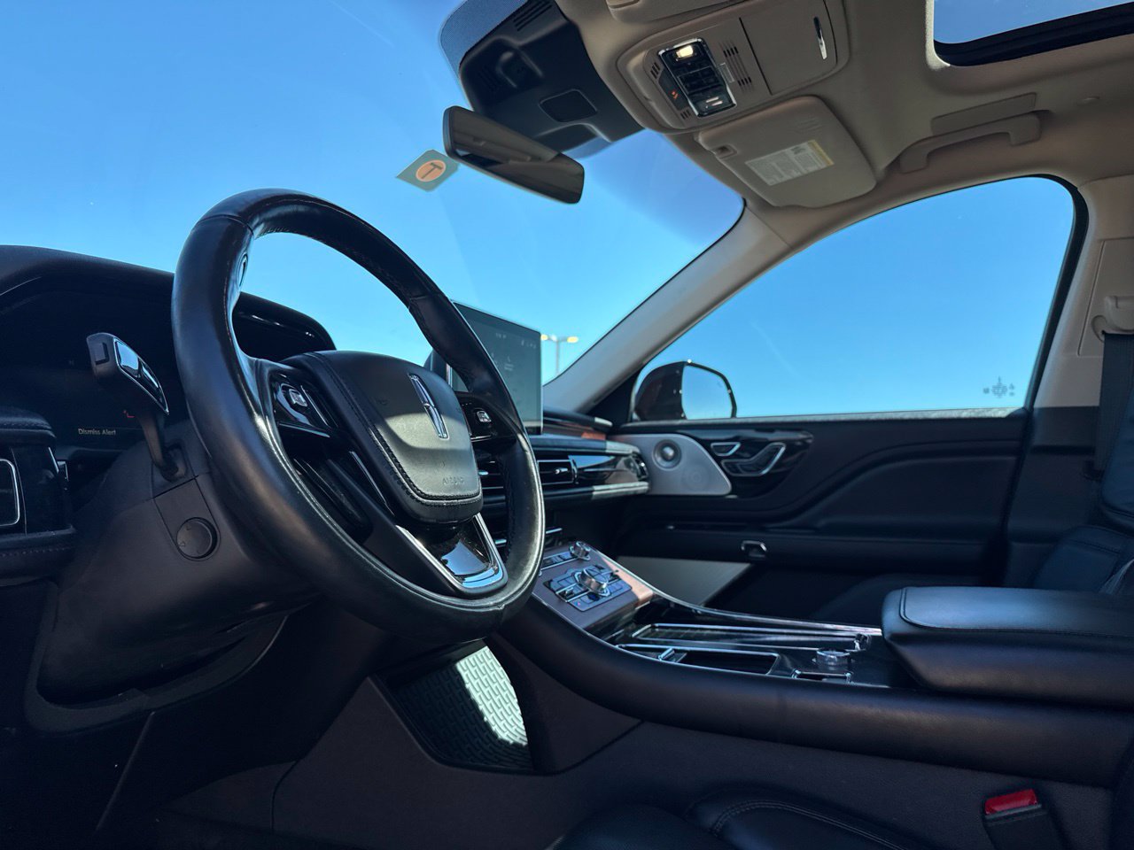 Used 2023 Lincoln Aviator Reserve w/ Equipment Group 201A RWD image 43