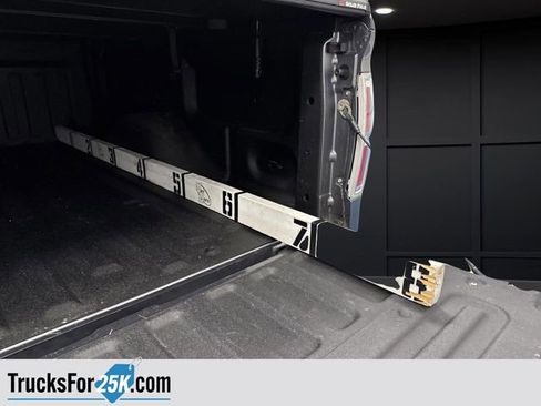 Used 2013 Ford F150 Lariat w/ Mid Equipment Group image 28